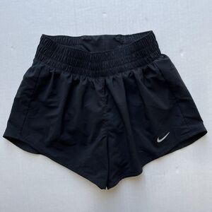 Nike Womens XS Dri Fit Running Shorts Lined Pull On Elastic Waist Activewear Gym